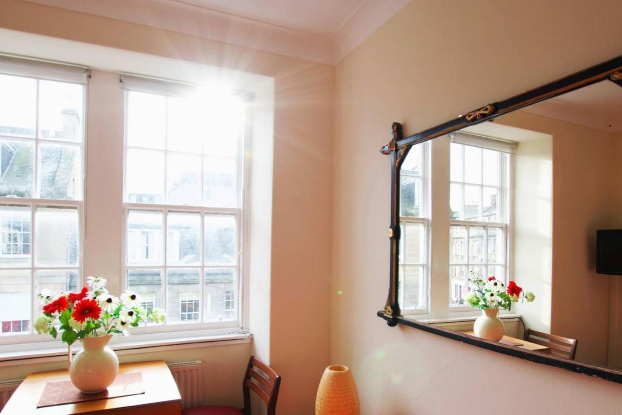 Joivy Bright Flat With Workspace In New Town Edinburgh Buitenkant foto